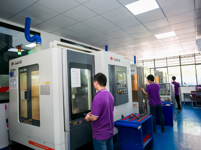 昆山特輝塑膠模具